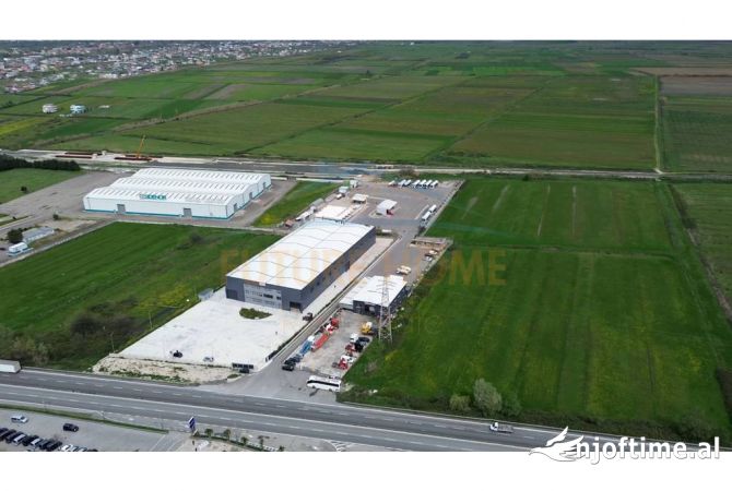 Qera, Kapanon, Autostrada Tirane-Durres.