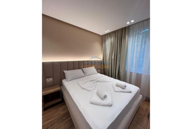 Shtepi ne shitje Duplex(shtepi me 2 kate) ne Tirane, 3+1, Mobilimi E mobiluar, Pagesa 550,000  Euro.