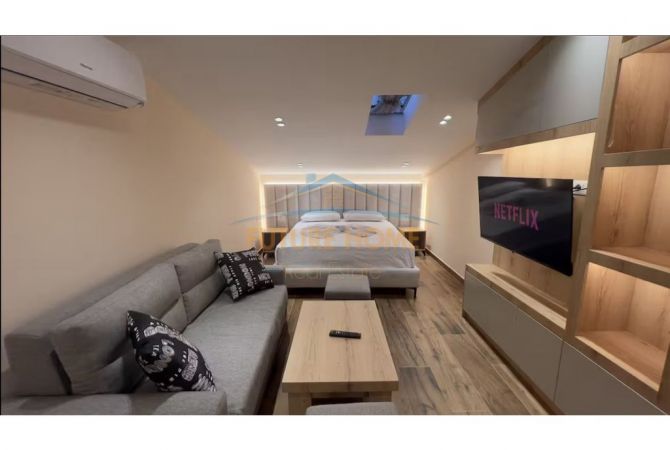 Shtepi ne shitje Duplex(shtepi me 2 kate) ne Tirane, 3+1, Mobilimi E mobiluar, Pagesa 550,000  Euro.