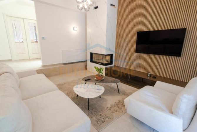 Shtepi ne shitje Vila Luksoze ne Tirane, 4+1, Mobilimi E mobiluar, Pagesa 825,000  Euro.