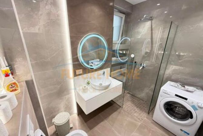 Shtepi ne shitje Apartament ne Tirane, 2+1, Mobilimi E mobiluar, Pagesa 299,000  Euro.