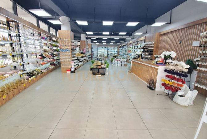 Ambient biznesi ne shitje 1+1 ne Tirane - 1,600,000 Euro