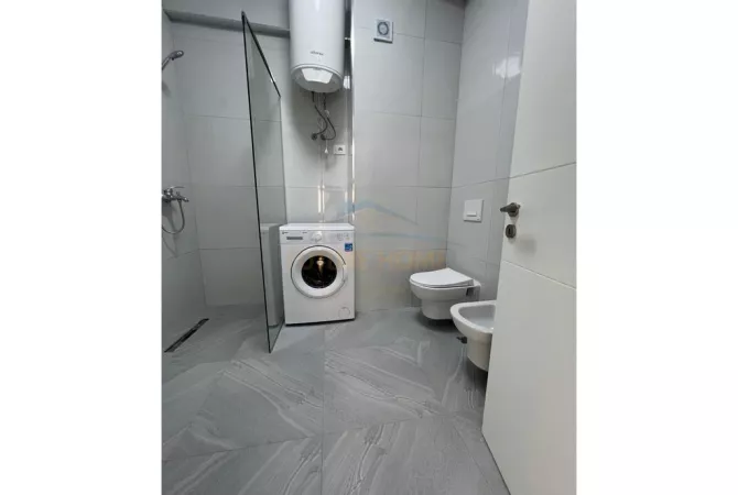 Shtepi me qera 2+1 ne Tirane - 55,000 Leke