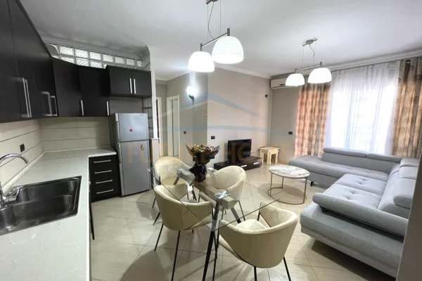 Shtepi ne shitje 2+1 ne Tirane - 158,000 Euro