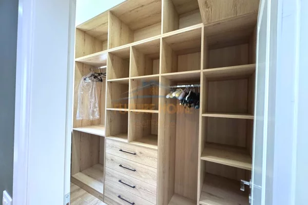 Shtepi ne shitje 2+1 ne Tirane - 2,050,000 Euro