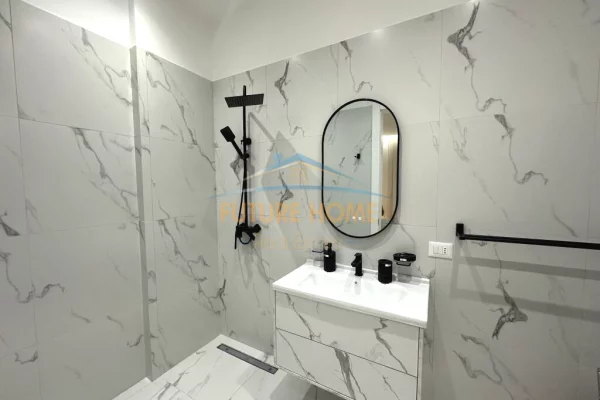 Shtepi me qera 2+1 ne Tirane - 1,500 Euro