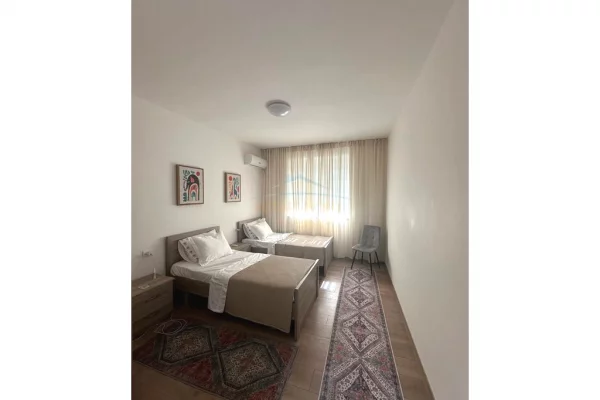 Shtepi me qera 2+1 ne Tirane - 850 Euro