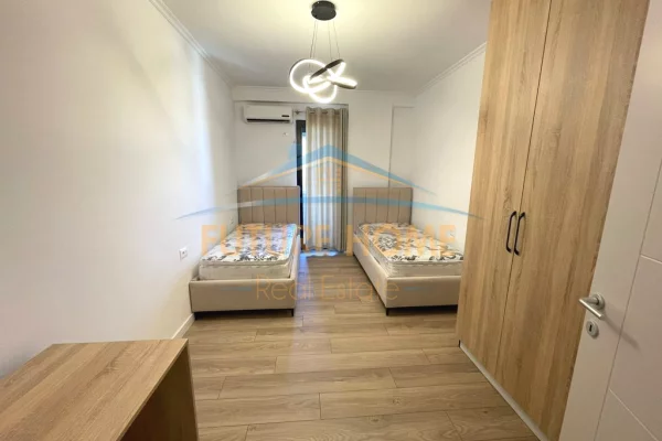Shtepi me qera 2+1 ne Tirane - 800 Euro