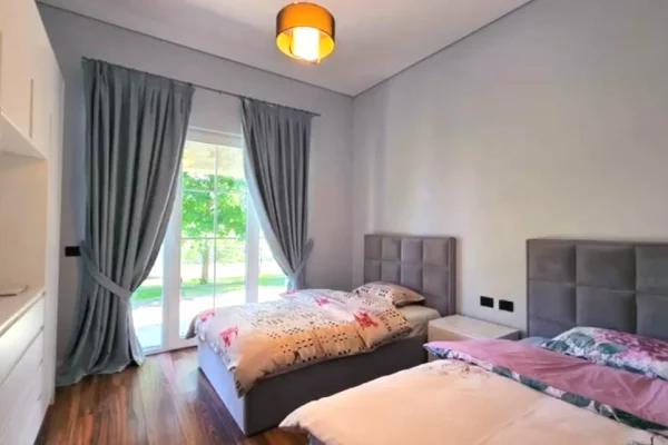 Shtepi ne shitje 5+1 ne Tirane - 1,100,000 Euro