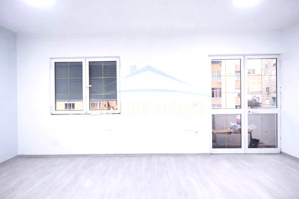 Apartment for rent in Tirana 2+1, Emty