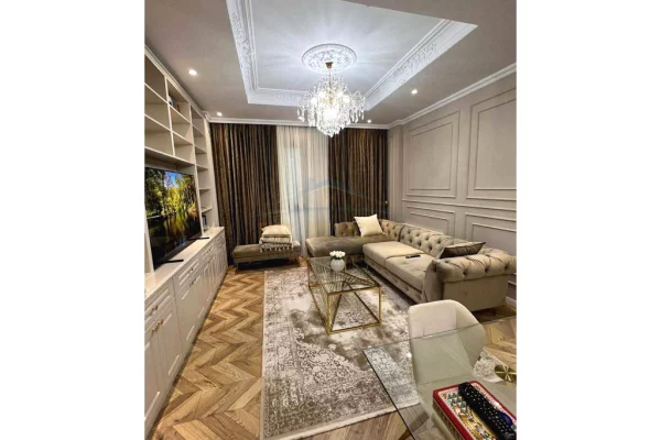 Shtepi ne shitje 2+1 ne Tirane - 350,000 Euro