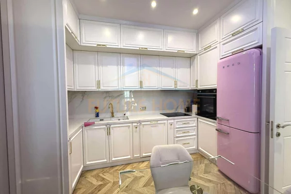 Shtepi ne shitje 2+1 ne Tirane - 350,000 Euro