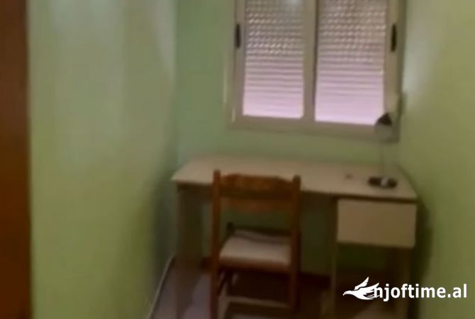 Shtepi me qera 2+1 ne Tirane - 65,000 Leke