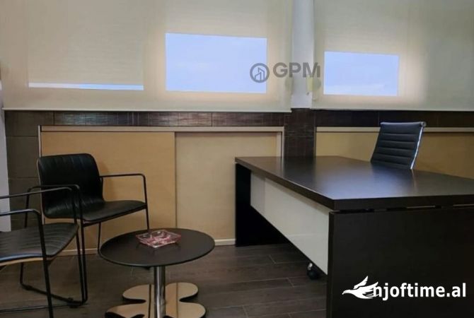 Shtepi me qera 2+1 ne Tirane - 1,200 Euro