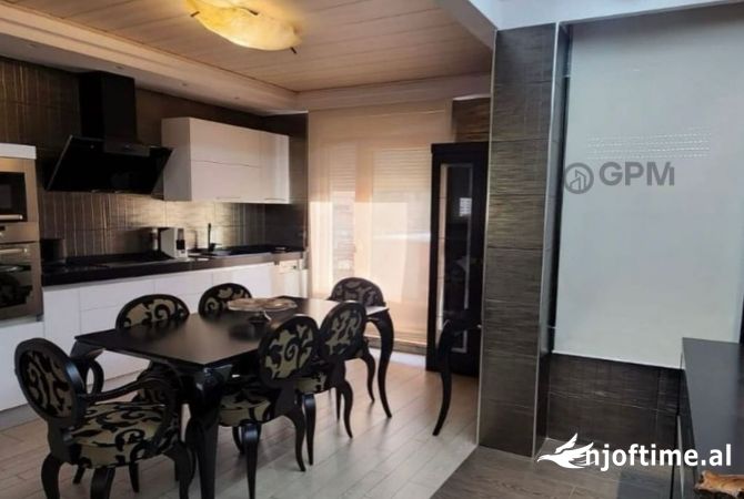 House for Rent 2+1 in Tirana - 950 Euro