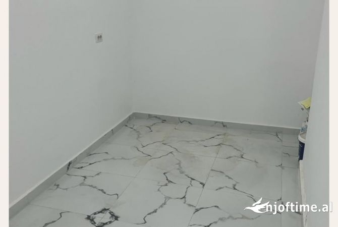 Ambient biznesi ne shitje 1+1 ne Lushnje - 65,000 Euro