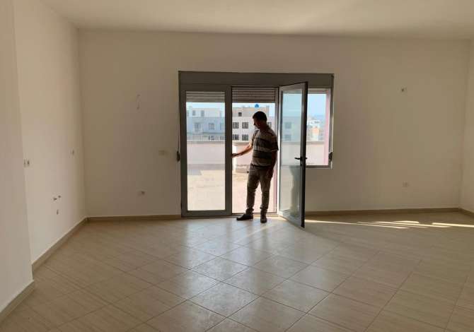 Shtepi ne shitje 2+1 ne Tirane - 150,000 Euro