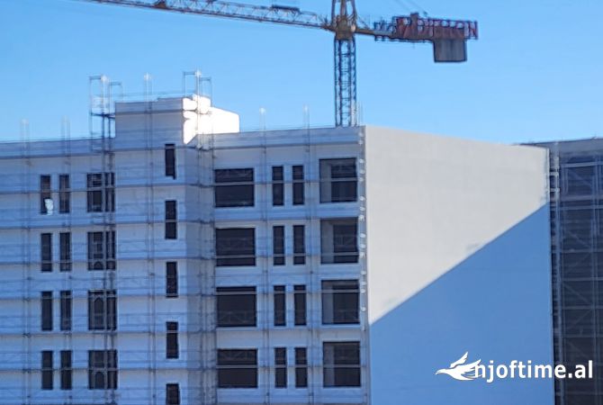 Shtepi ne shitje Apartament ne Tirane, 2+1, Mobilimi Bosh, pa mobiluar, Pagesa 115,900  Euro.