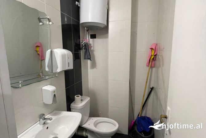 JAPIM PER QIRA AMBJENT PER ZYRA TEK PAZARI RI 