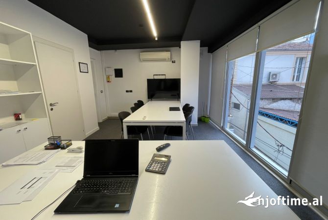 JAPIM PER QIRA AMBJENT PER ZYRA TEK PAZARI RI 