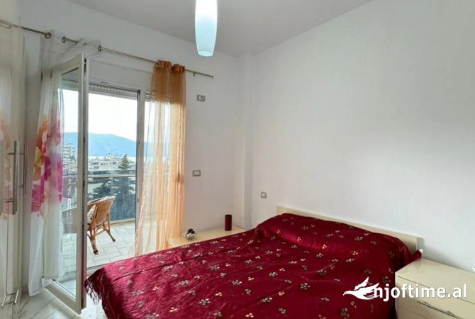 Shtepi ne shitje Apartament ne Vlore, 1+1, Mobilimi E mobiluar, Pagesa 185,000  Euro.