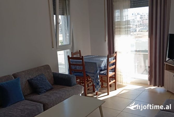 Shtepi ne shitje Apartament ne Durres, 1+1, Mobilimi E mobiluar, Pagesa 205,000  Euro.