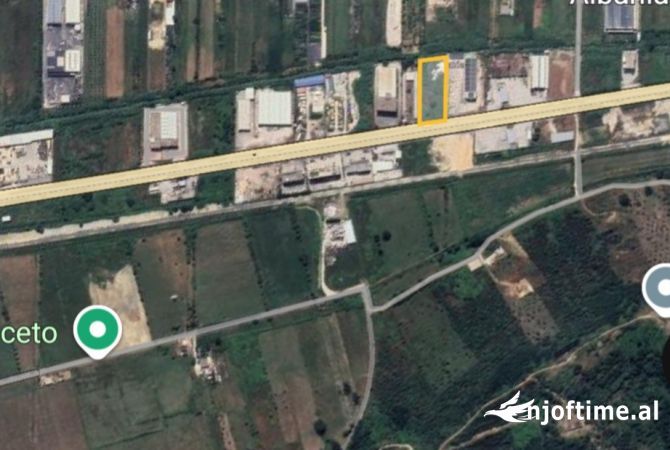 Truall ose Toke  ne Tirane - 600,000 Euro
