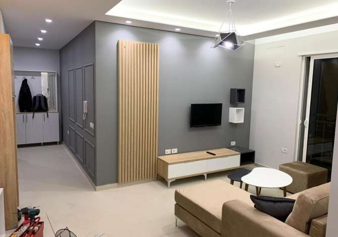 Shtepi me qera 2+1 ne Tirane - 500 Euro