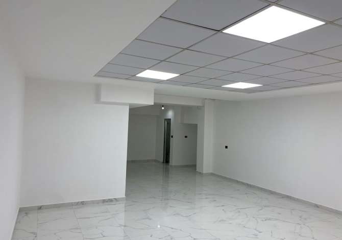 Ambient biznesi me qera 1+1 ne Durres - 600 Euro