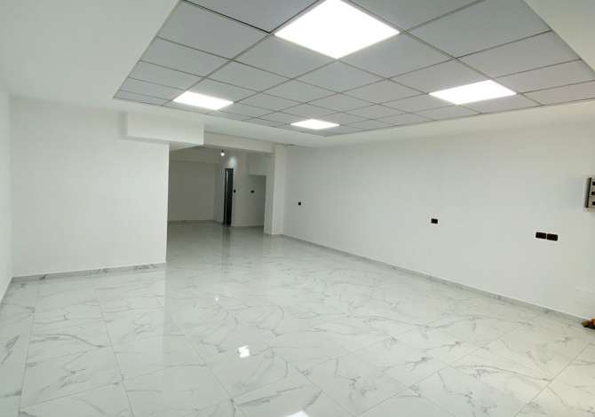 Ambient biznesi me qera 1+1 ne Durres - 600 Euro
