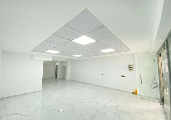Ambient biznesi me qera 1+1 ne Durres - 600 Euro