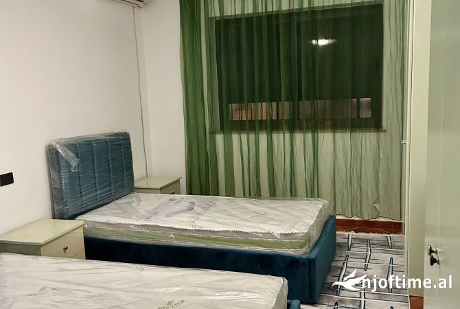 Shtepi me qera 1+1 ne Tirane - 45,000 Leke