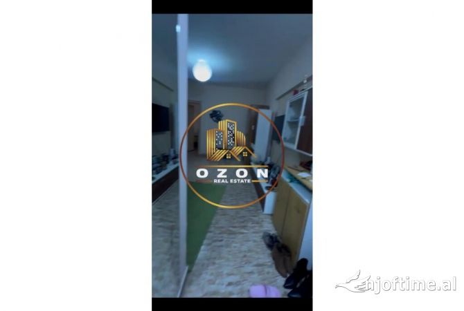 Shtepi ne shitje Apartament ne Tirane, 2+1, Mobilimi E mobiluar, Pagesa 185,000  Euro.