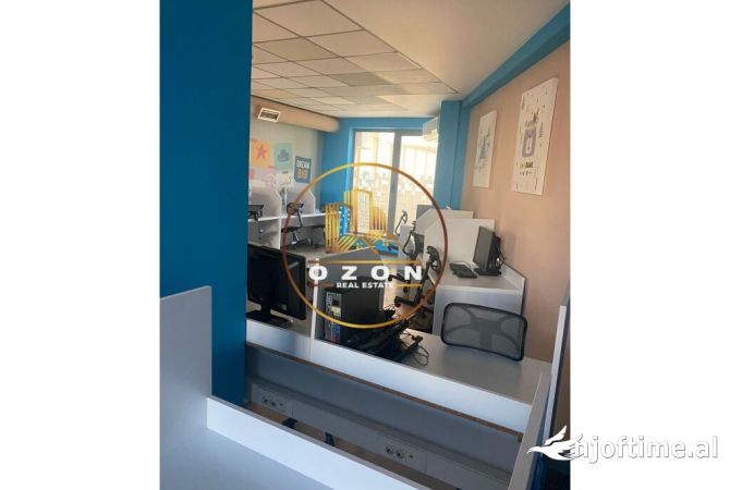Ambient biznesi me qera 3+1 ne Tirane - 3,500 Euro