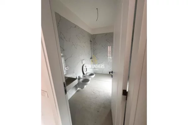 Apartament 2+1 me qira per biznes!