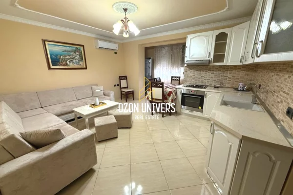 Shtepi me qera 2+1 ne Tirane - 65,000 Leke