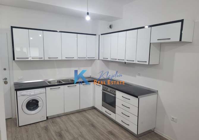 Shtepi me qera 1+1 ne Tirane - 40,000 Leke