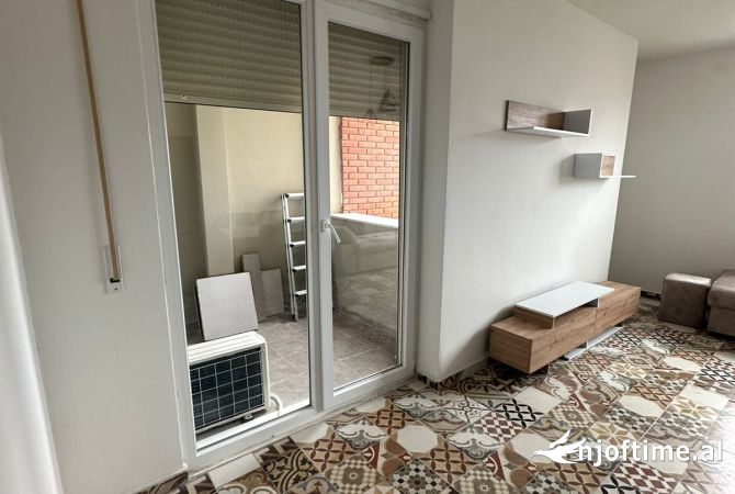 Shtepi me qera 1+1 ne Tirane - 450 Euro