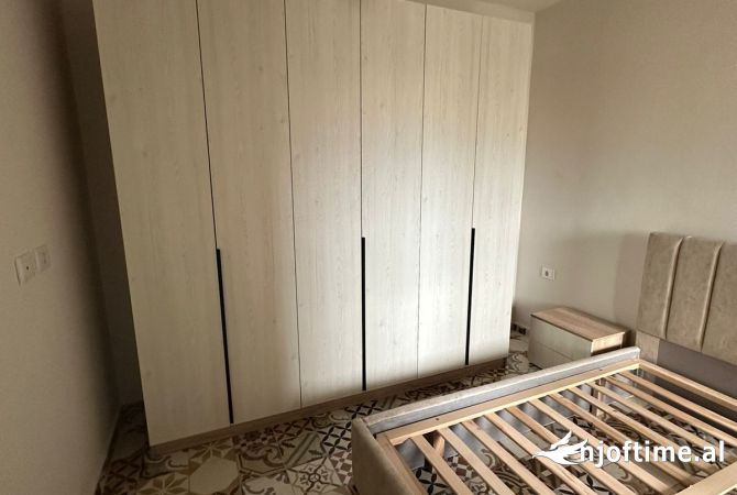 Shtepi me qera 1+1 ne Tirane - 450 Euro