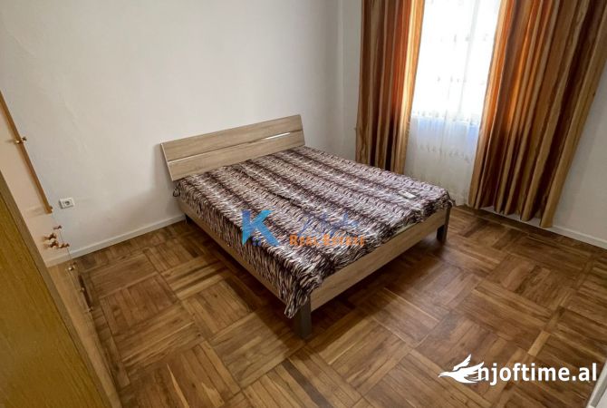 Ambient zyrash per qira ne Myslym Shyr