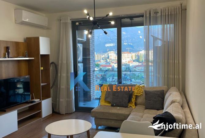 Shtepi me qera 2+1 ne Tirane - 600 Euro