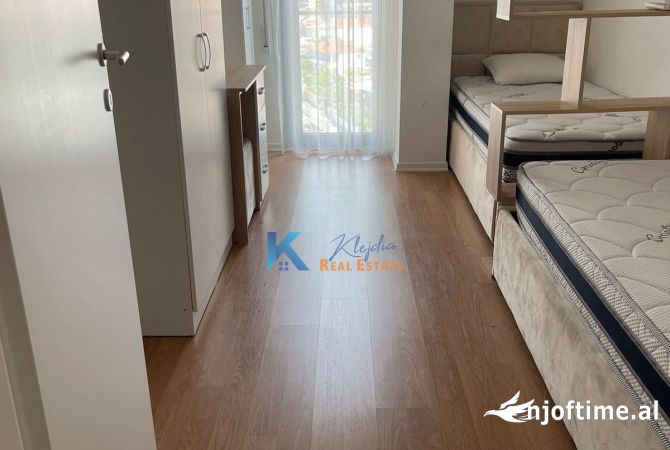 Shtepi me qera Apartament ne Tirane, 2+1, Mobilimi E mobiluar, Pagesa 600  Euro.