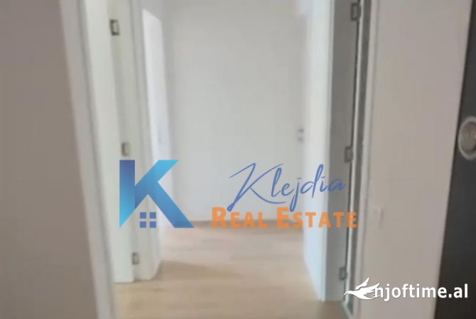 Zyre per qira te Kompleksi Arlis, prane Farmacise nr.10