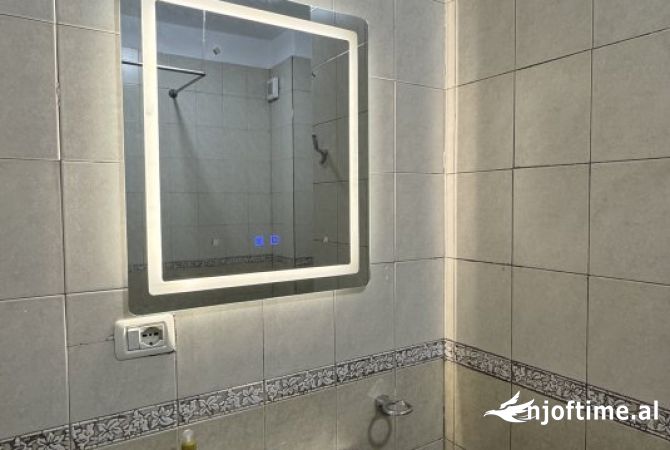 Shtepi me qera Apartament ne Tirane, 1+1, Mobilimi E mobiluar, Pagesa 60,000  Leke.