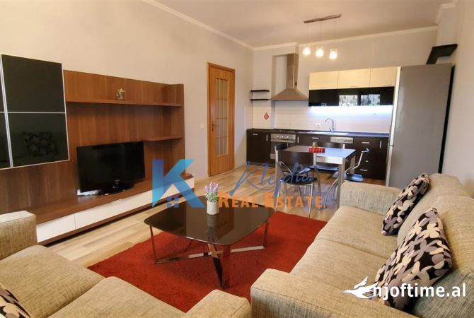Shtepi me qera 1+1 ne Tirane - 600 Euro