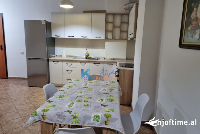 Shtepi me qera 2+1 ne Tirane - 48,000 Leke