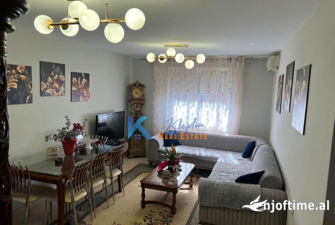 Shtepi me qera 2+1 ne Tirane - 500 Euro
