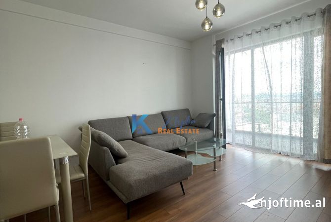 Shtepi me qera 1+1 ne Tirane - 580 Euro
