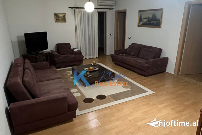 Shtepi me qera 2+1 ne Tirane - 600 Euro