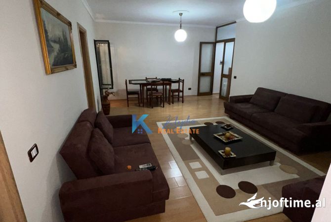 Shtepi me qera 2+1 ne Tirane - 600 Euro